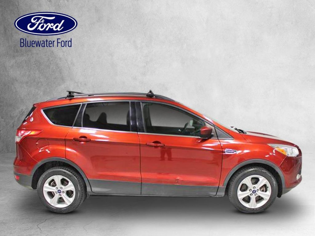 Used 2014 Ford Escape SE for Sale in Forest, Ontario