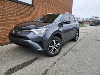 Used 2018 Toyota RAV4 FWD LE for sale in Oakville, ON