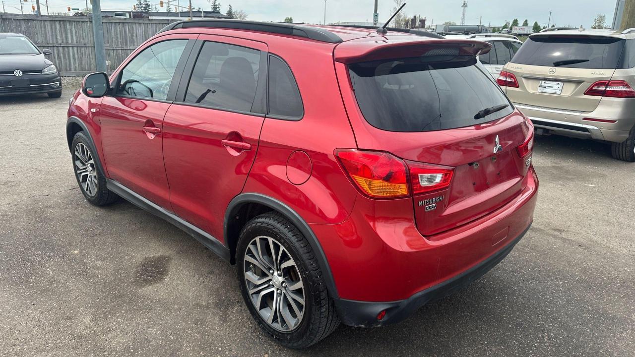 2016 Mitsubishi RVR SE LIMITED EDITION, 4X4, ONLY 85KMS, CERTIFIED - Photo #3
