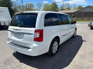 2015 Chrysler Town & Country 4DR WGN TOURING - Photo #9