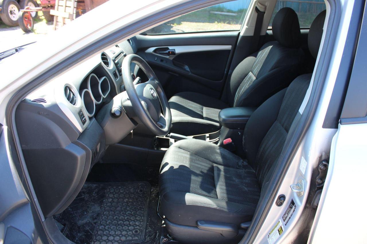 2014 Toyota Matrix  Photo4