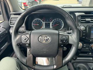 2016 Toyota 4Runner TRAIL EDITION SUPER CLEAN - Photo #17
