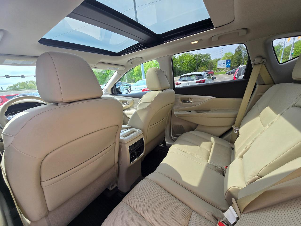 2016 Nissan Murano Platinum Photo