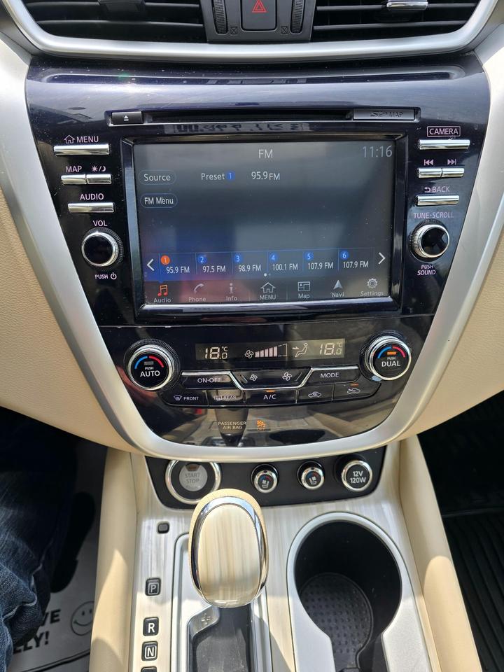 2016 Nissan Murano Platinum Photo