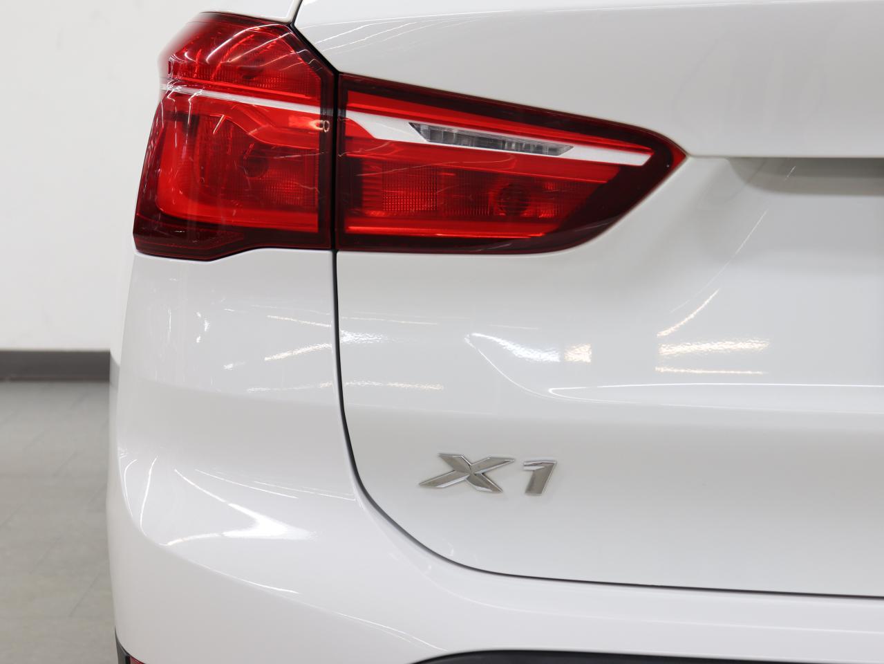 2020 BMW X1 xDrive28i | Nav | Leather | Sunroof | CarPlay