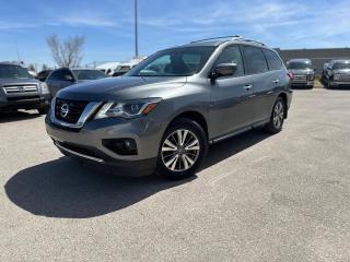Used 2018 Nissan Pathfinder S 4WD | LEATHER | SUNROOF | 7 PASSENGER | $0 DOWN for sale in Calgary, AB