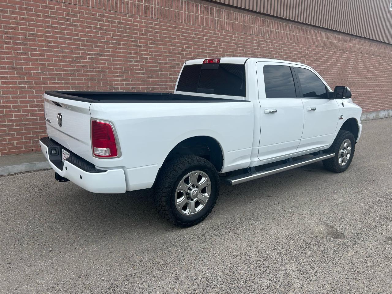 2015 RAM 2500 4WD Crew Cab 149" Longhorn Limited - Photo #9