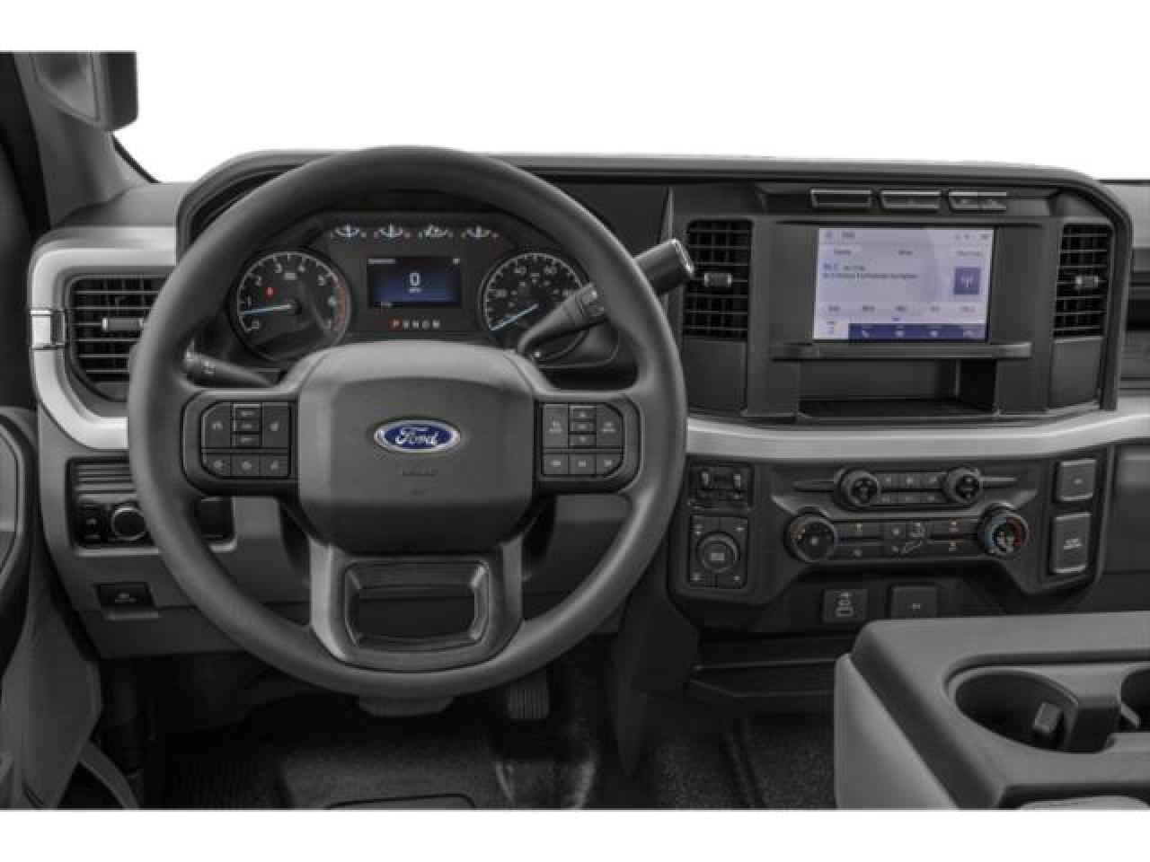 2024 Ford F-350 Super Duty SRW XLT Photo3