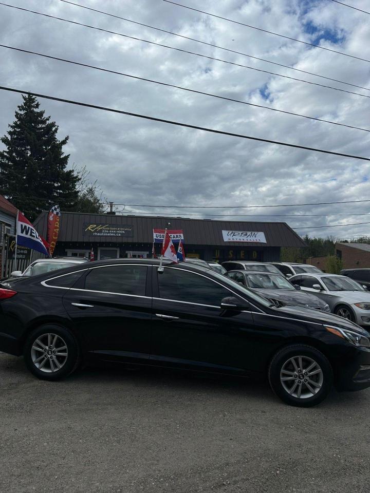 2015 Hyundai Sonata 4dr Sdn Auto - Photo #3