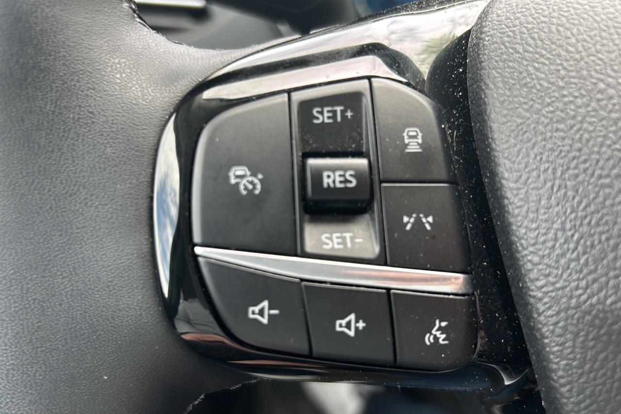 2023 Ford Escape Platinum - Photo #13