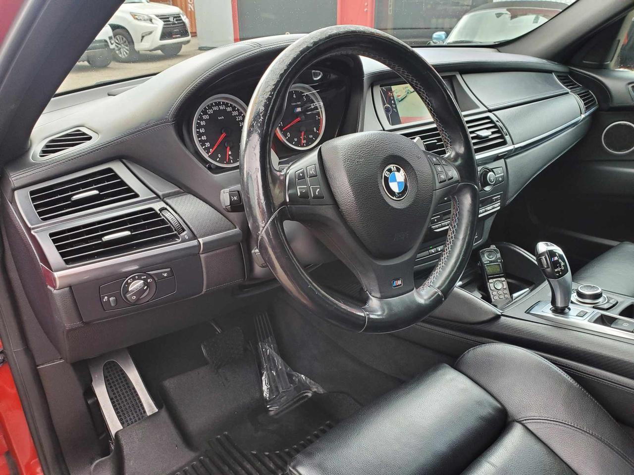 2011 BMW X6 M AWD Photo
