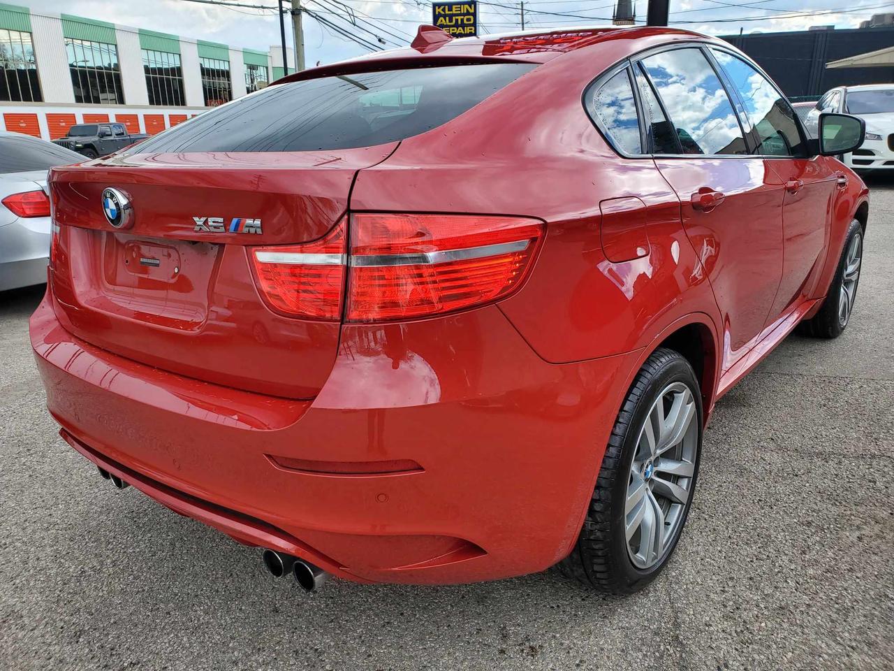 2011 BMW X6 M AWD Photo