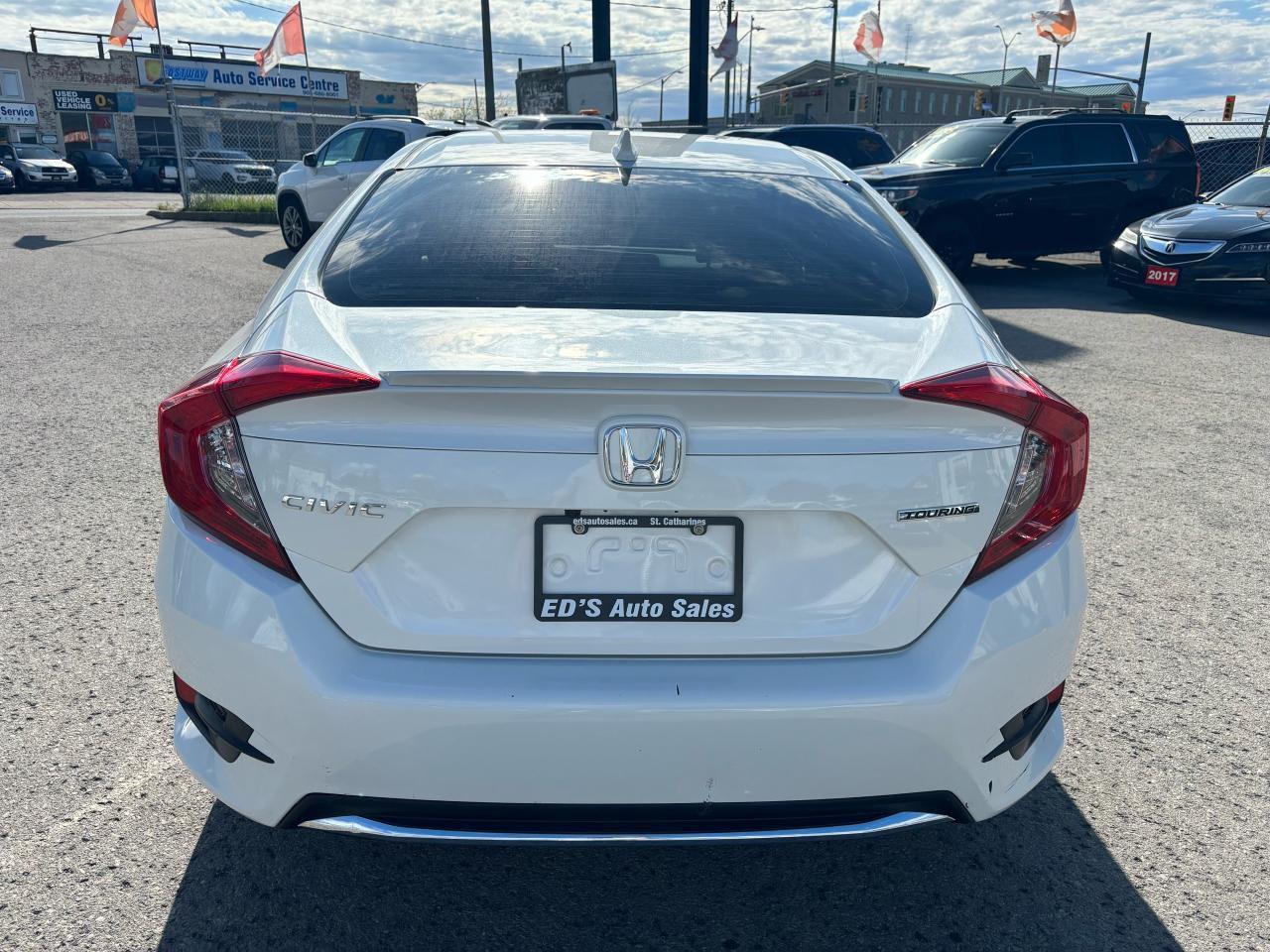 2019 Honda Civic Touring, Loaded, Navigation, Leather, Sunroof