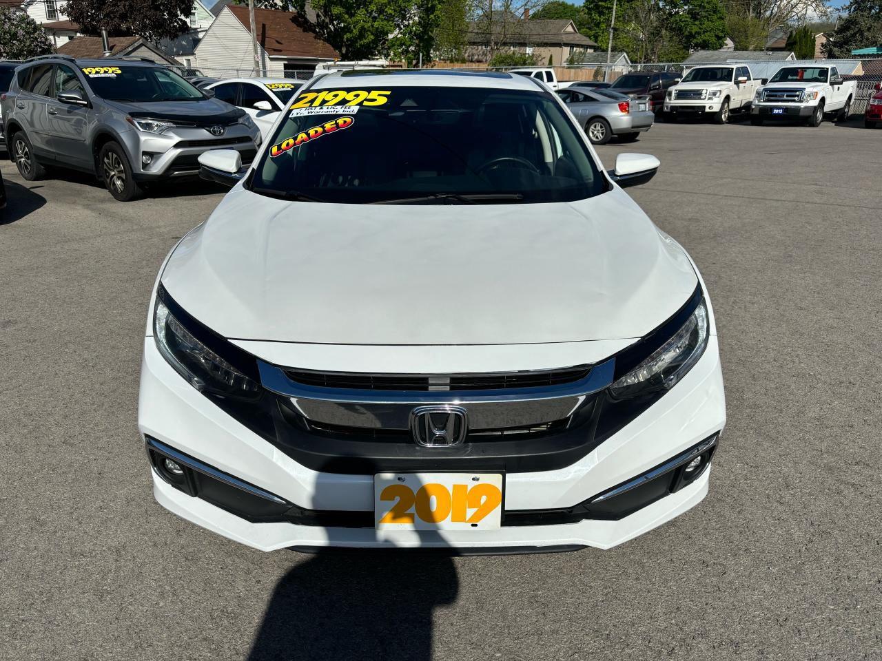 2019 Honda Civic Touring, Loaded, Navigation, Leather, Sunroof