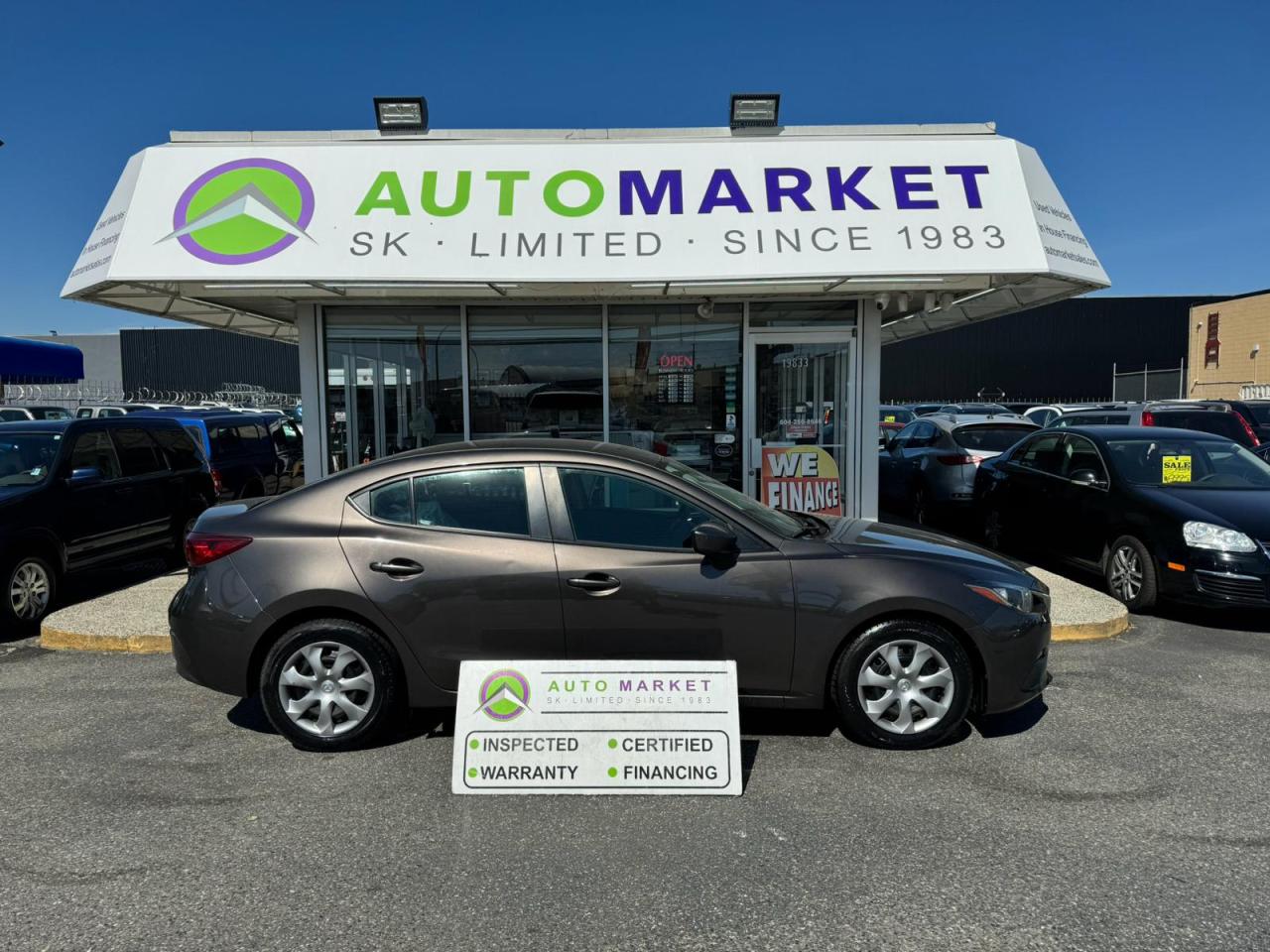 Used 2015 Mazda MAZDA3 SPORT 5 SPEED! SPORTY! INSPECTED W/BCAA MBRSHP & WRNTY for sale in Langley, BC