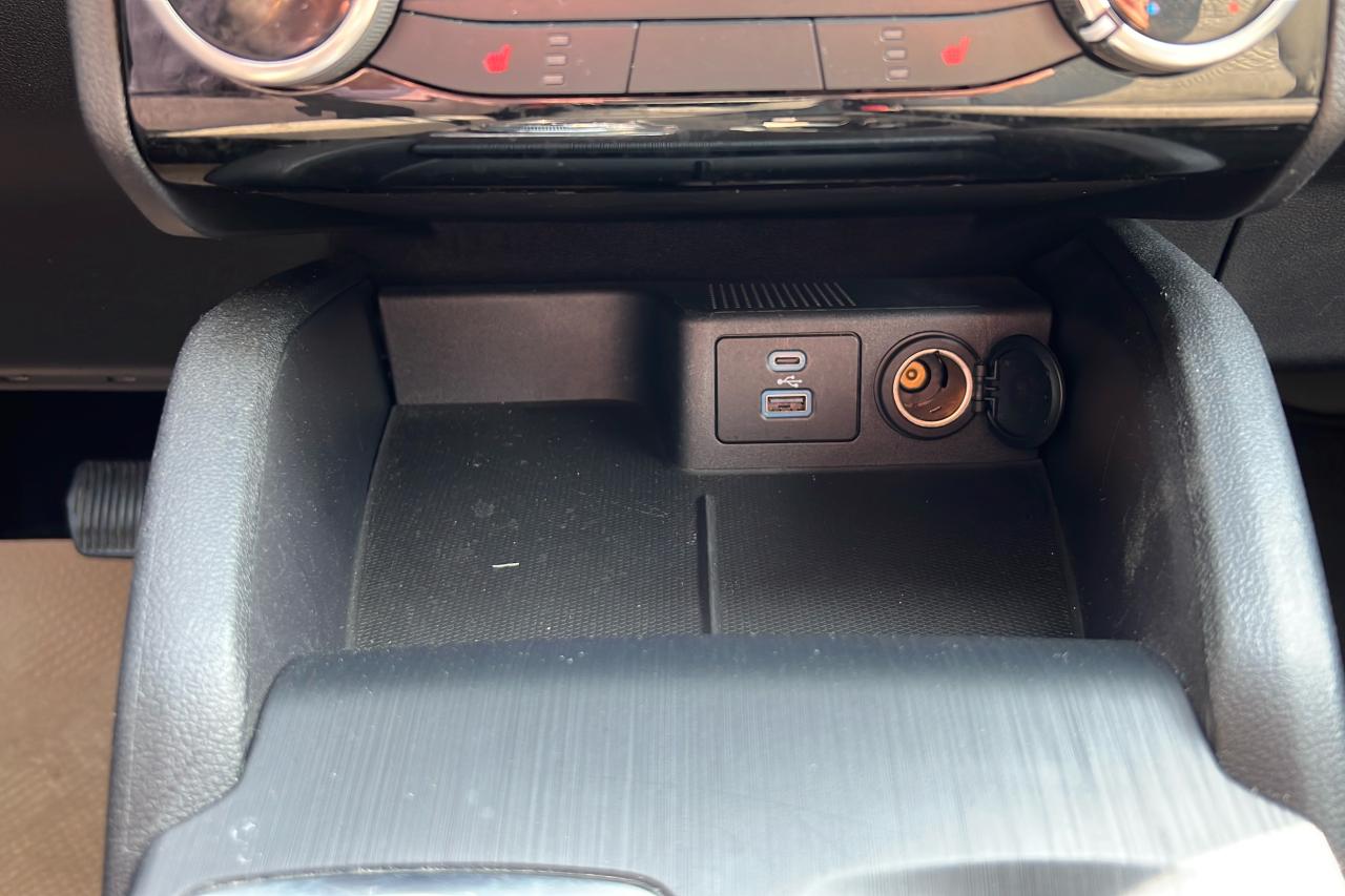 2022 Ford Escape SE AWD Photo