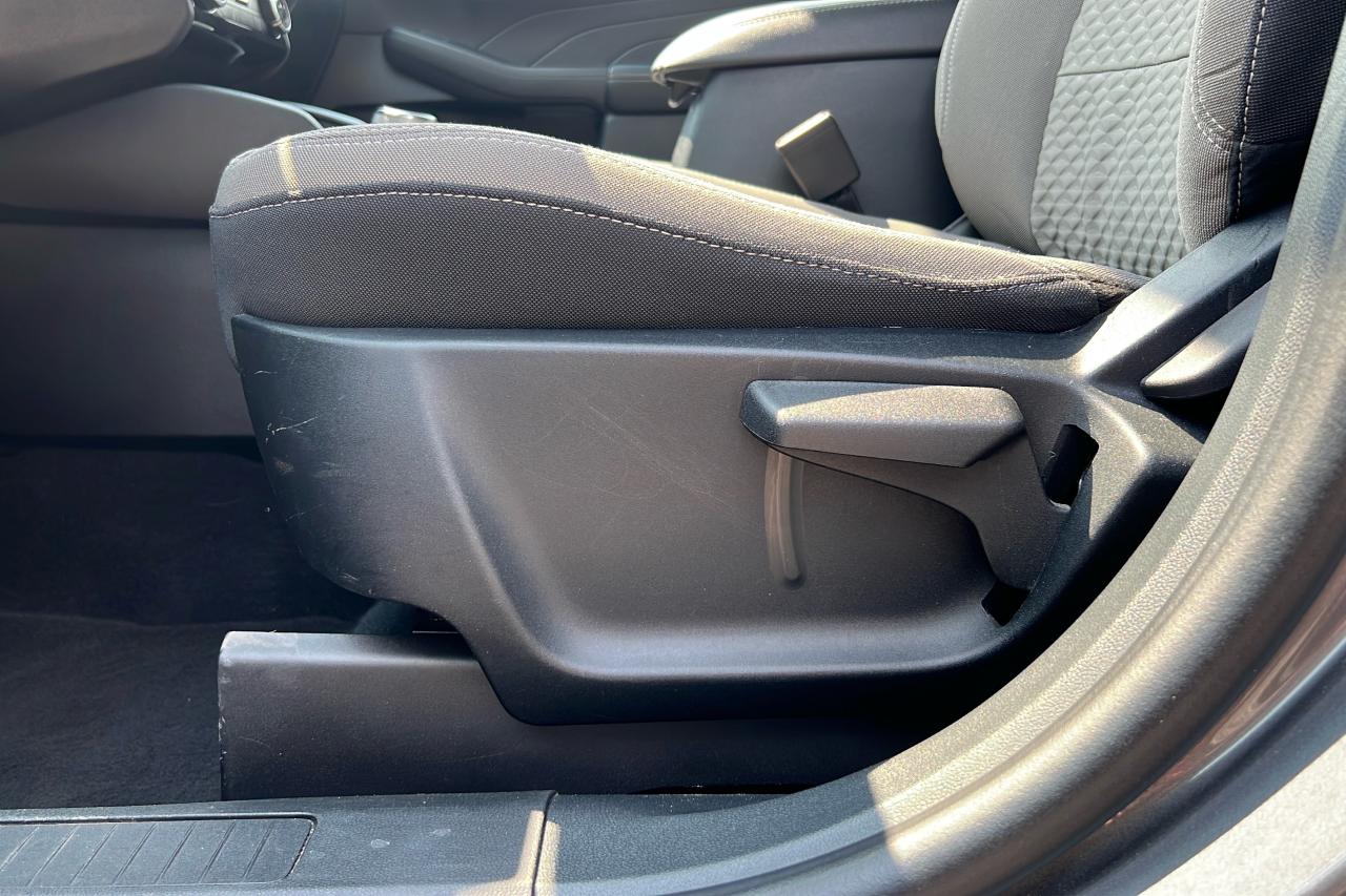 2022 Ford Escape SE AWD Photo