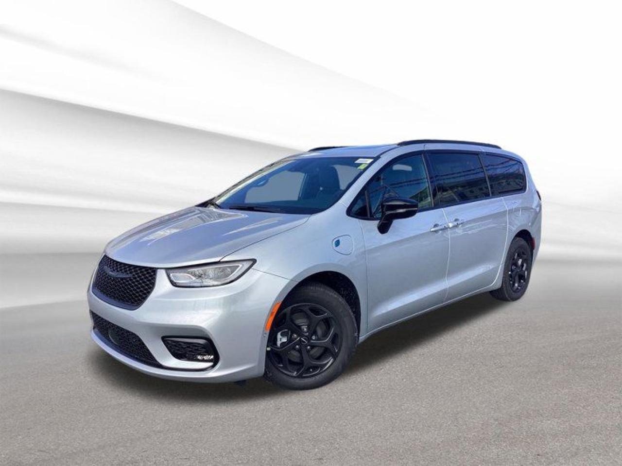 New 2024 Chrysler Pacifica Hybrid PREMIUM S APPEARANCE for sale in Halifax, NS