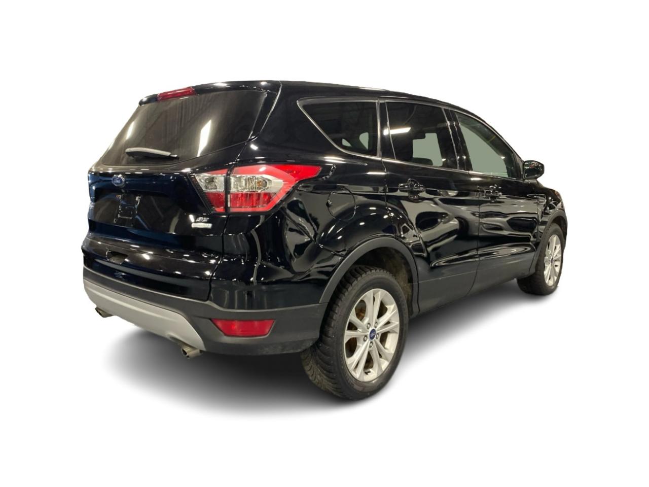 2017 Ford Escape FWD 4dr SE Photo4
