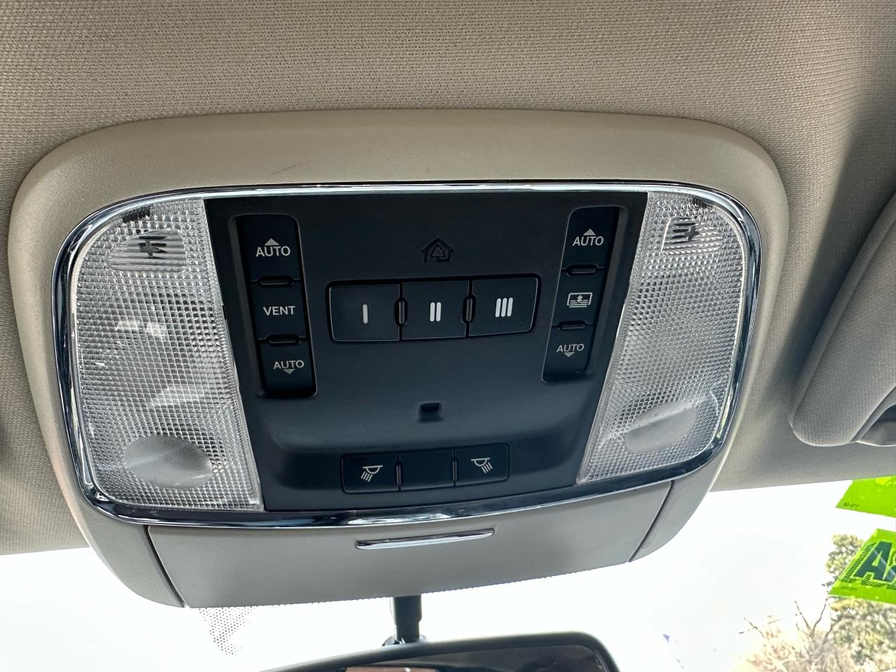 2013 Jeep Grand Cherokee TRAIL HAWK - Photo #22