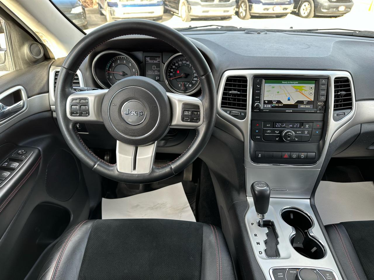 2013 Jeep Grand Cherokee TRAIL HAWK - Photo #16