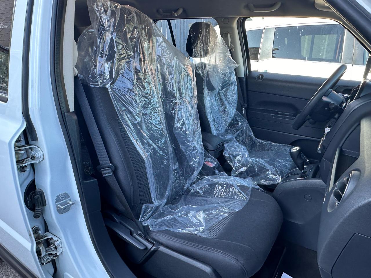 2015 Jeep Patriot  - Photo #12