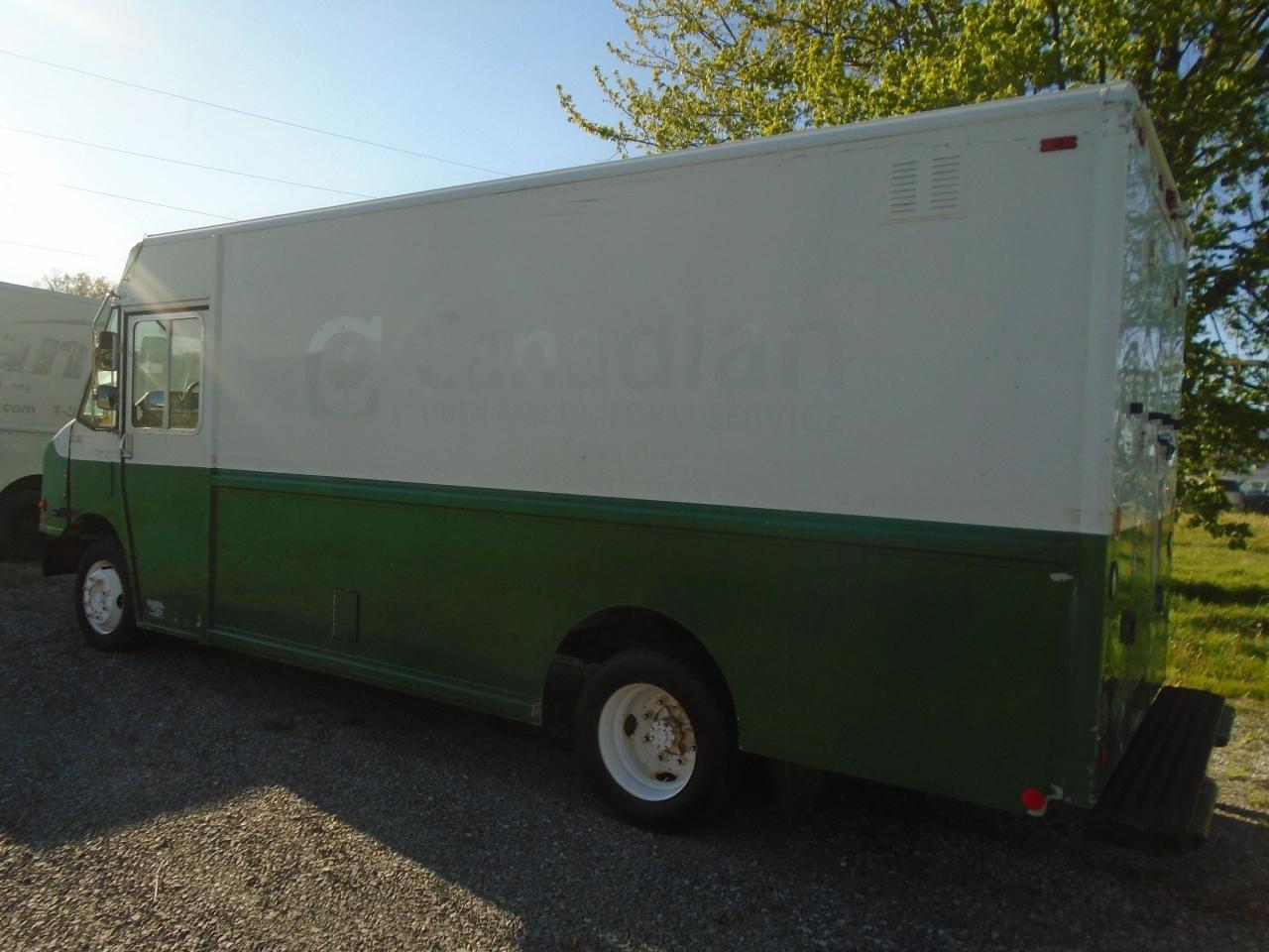 2006 Freightliner MT Stepvan - Photo #16