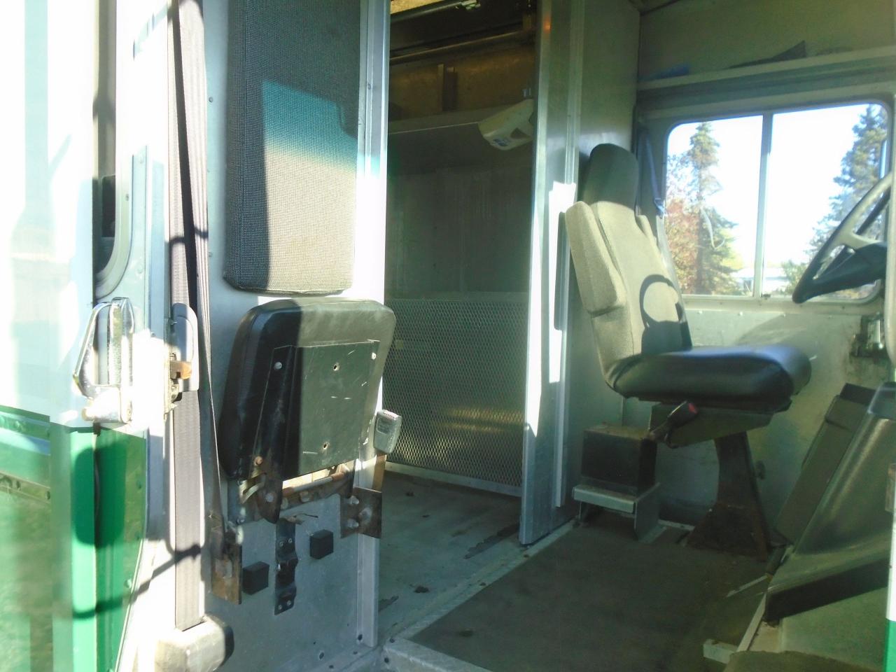 2006 Freightliner MT Stepvan - Photo #22