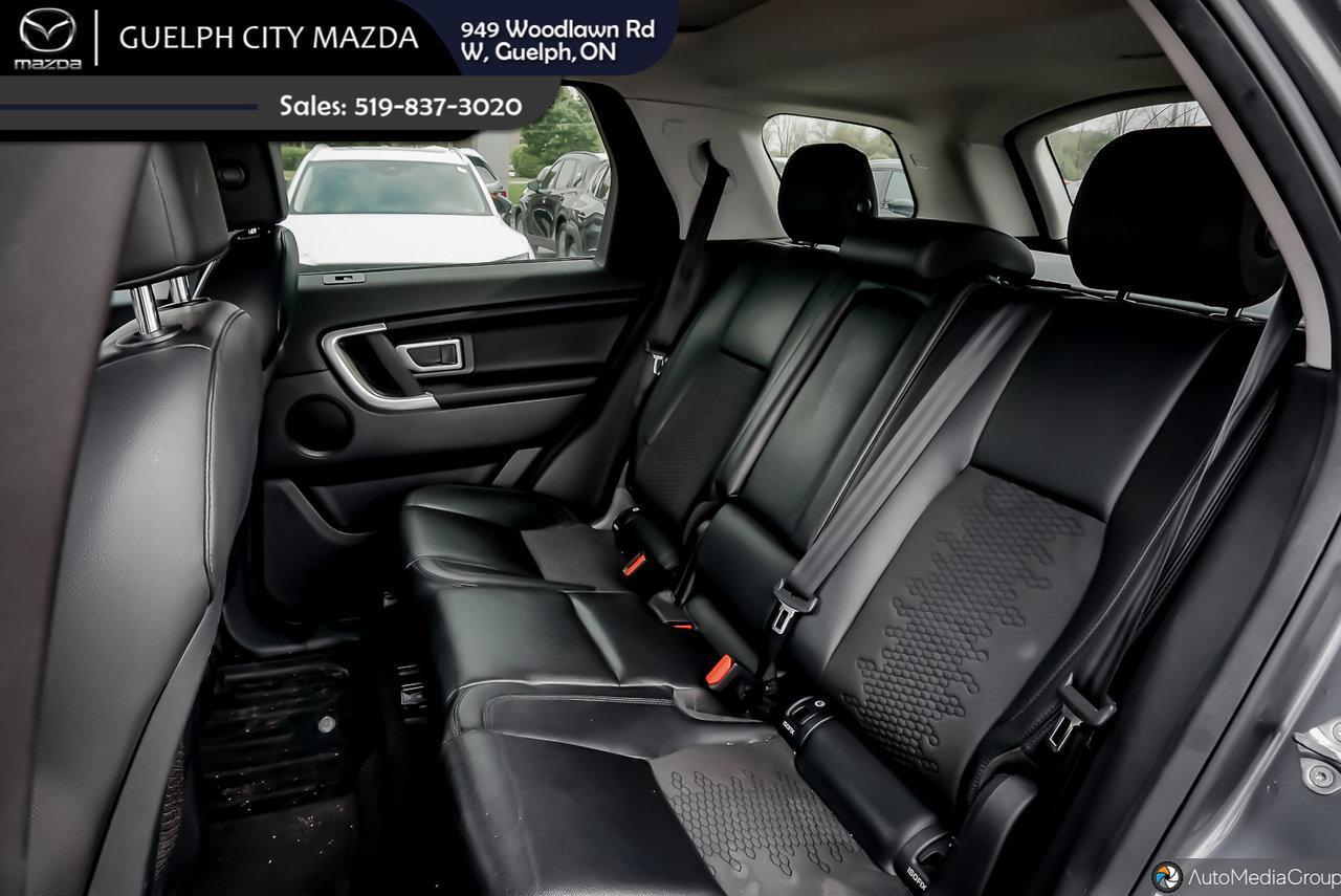 2016 Land Rover Discovery Sport SE Photo3