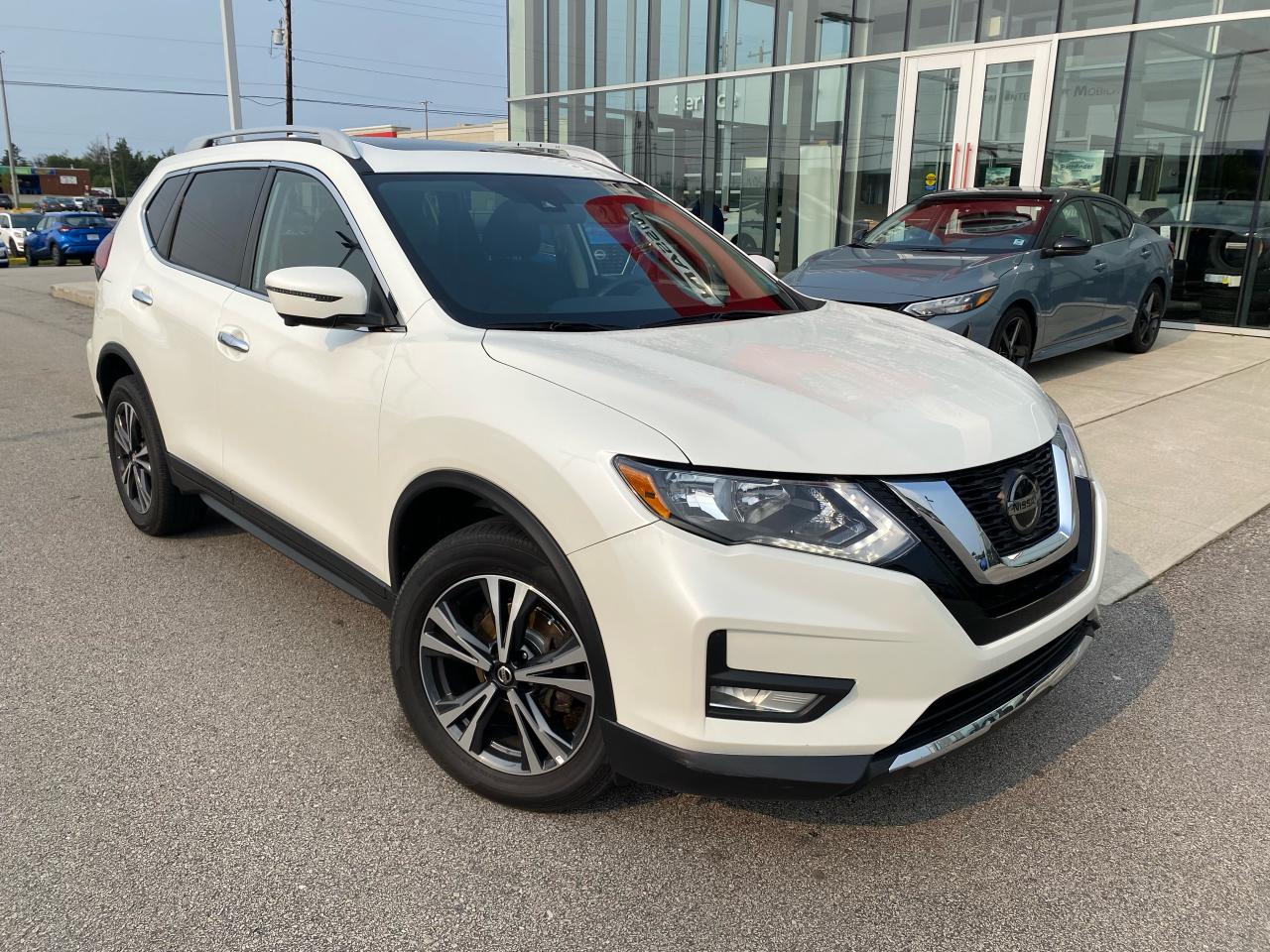 Used 2020 Nissan Rogue SV AWD MOONROOF TECH PACKAGE for sale in Yarmouth, NS