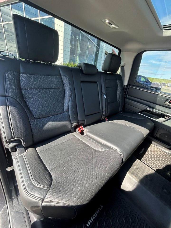2022 Toyota Tundra Limited  Photo4