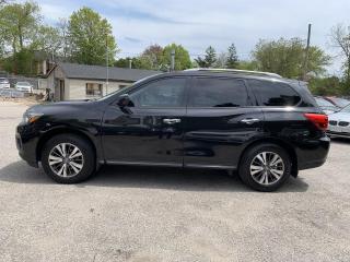 Used 2018 Nissan Pathfinder SV for sale in Scarborough, ON