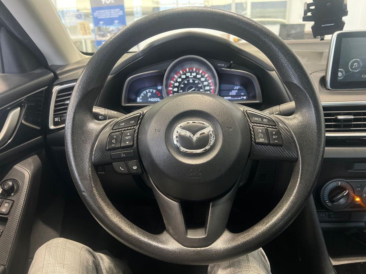 2016 Mazda MAZDA3 GX - Photo #11