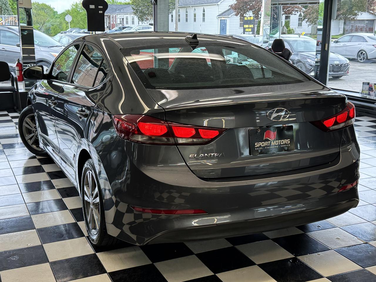 2017 Hyundai Elantra GL+APPLEPLAY+New Tires+HEATED SEATS+CLEAN CARFAX Photo72