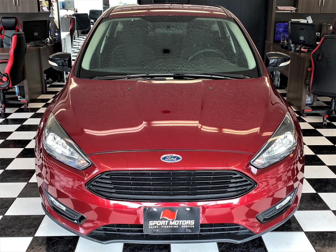 2016 Ford Focus SE Hatchback Heated Seats+Steering+Cam+CLEANCARFAX Photo59