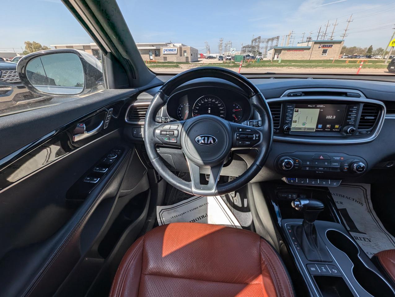 2016 Kia Sorento SX | Leather | Cooled Seats | Blind Spot Monitor - Photo #9