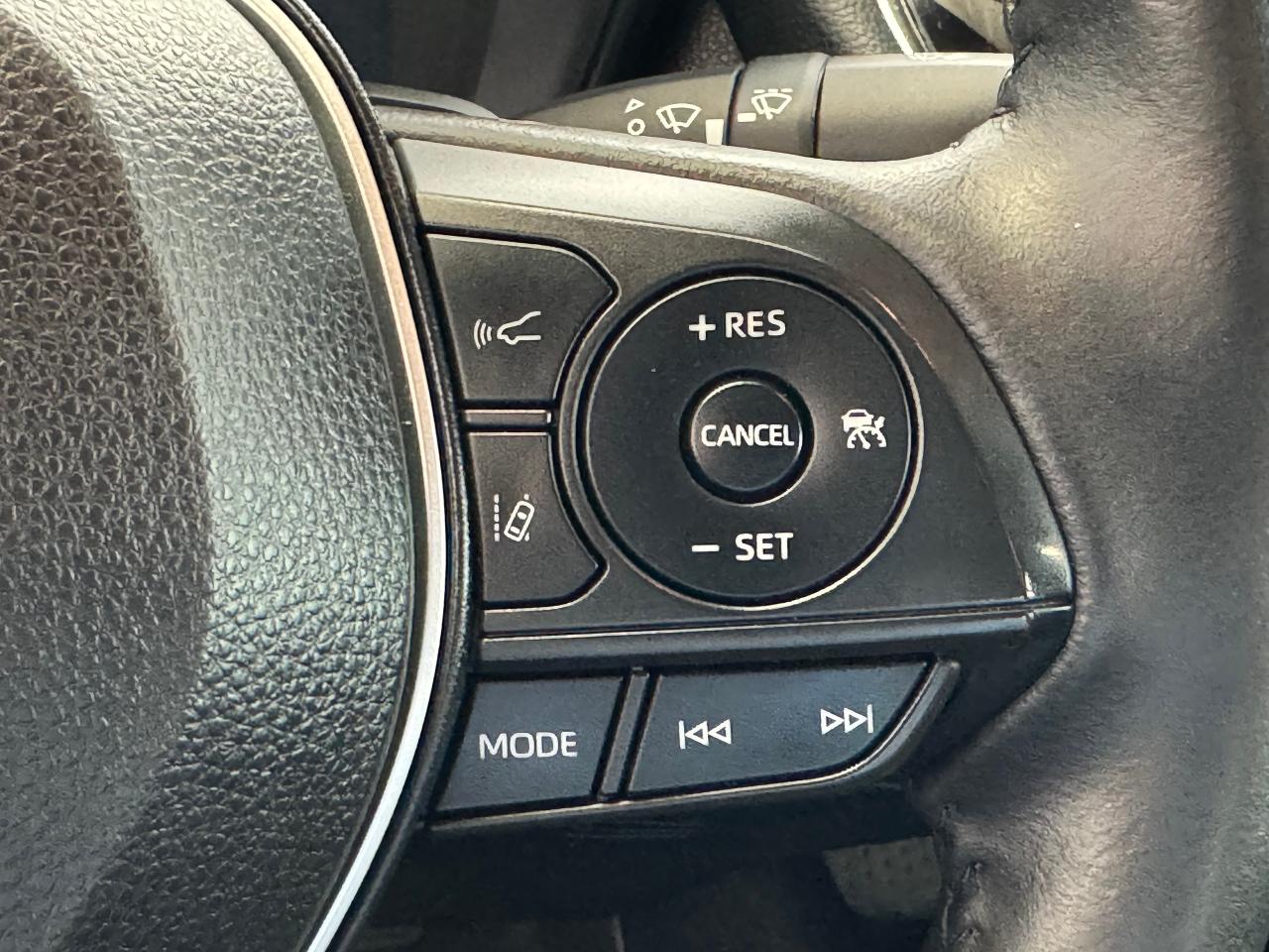 2022 Toyota Corolla SE+Camera+ApplePlay+Push Start+CLEAN CARFAX Photo45