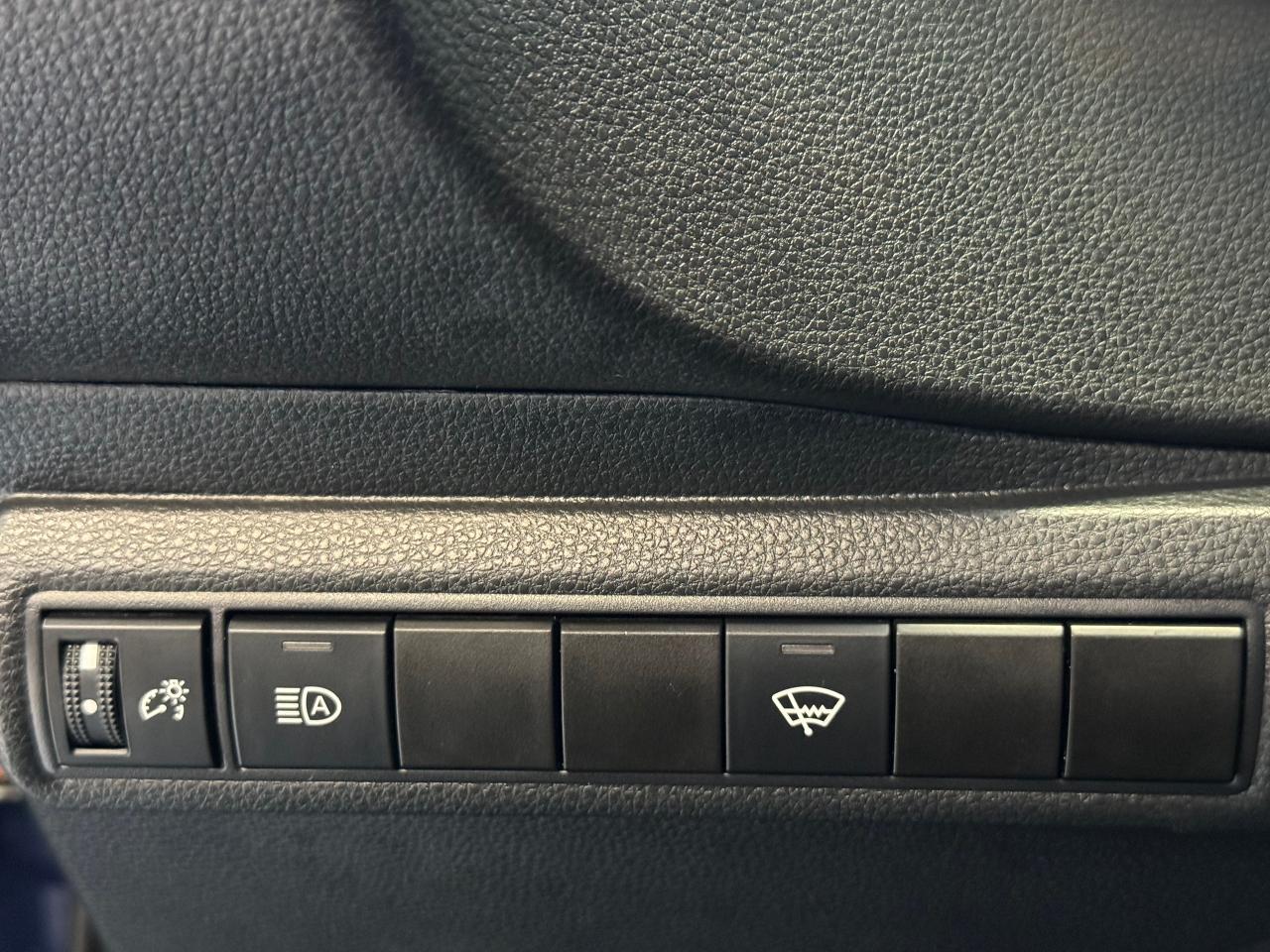2022 Toyota Corolla SE+Camera+ApplePlay+Push Start+CLEAN CARFAX - Photo #49
