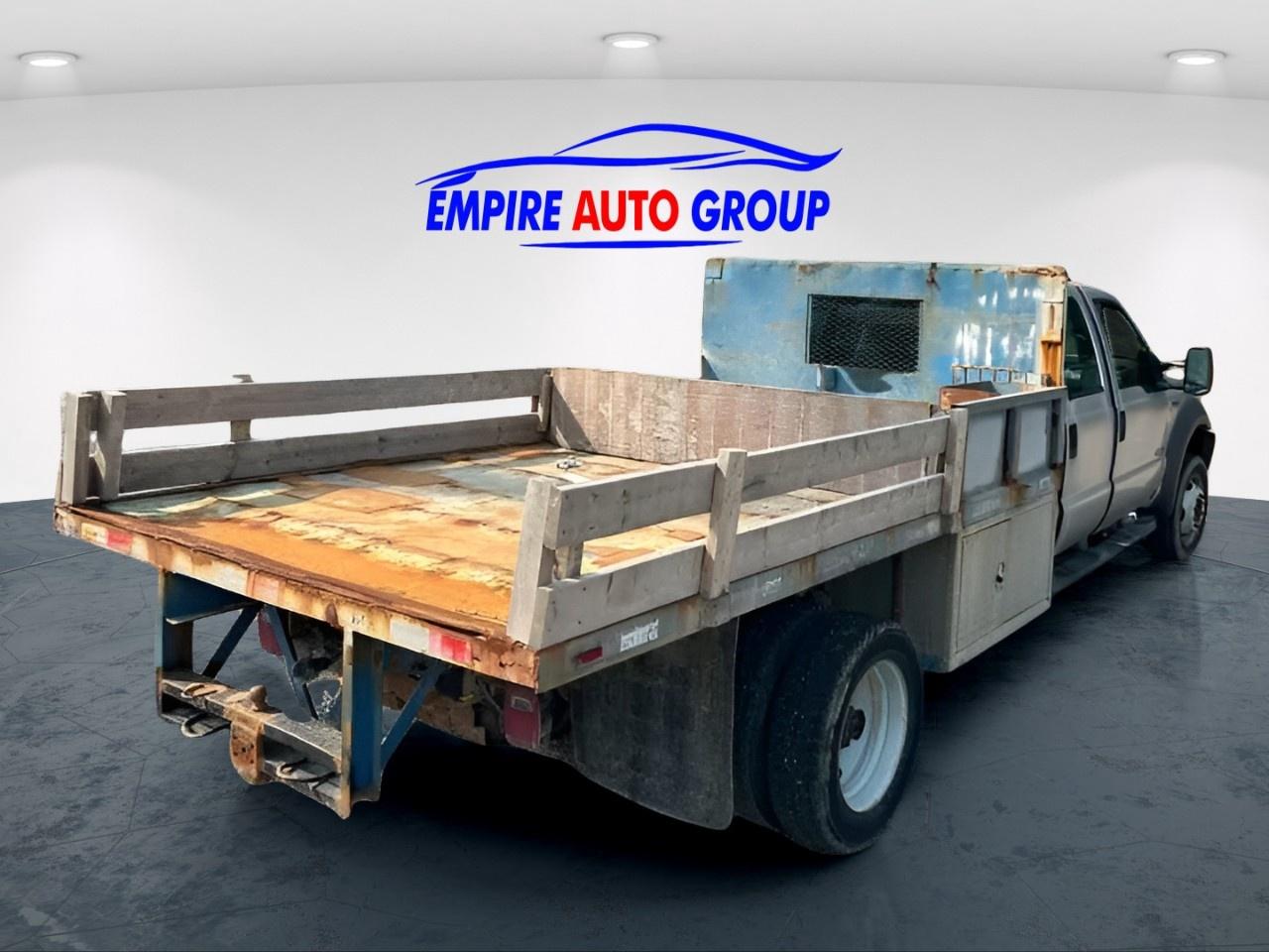 2005 Ford F-450 CREW CAB DIESEL  WITH DUMP BED Photo2