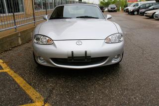 <p>2003 MAZDA MIATA MX5 CONVERTIBLE.  SILVER WITH BLACK INT, AUTOMATIC, FULL SERVICE, HARD TOP INCLUDED, ACCIDENT FREE AND CERTIFIED! PLEASE CALL TO ARRANGE A VIEWING AND TEST DRIVE! </p>