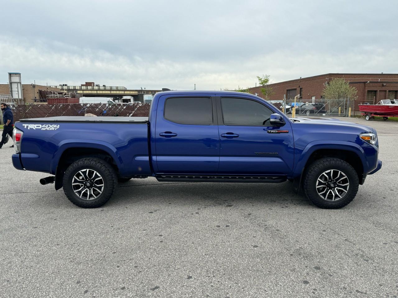 2022 Toyota Tacoma TRD Sport - Photo #8