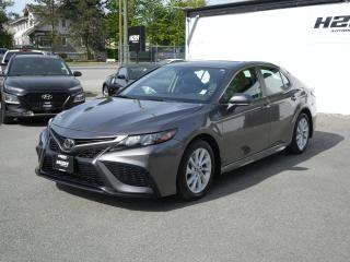 Used 2022 Toyota Camry SE Auto for sale in Surrey, BC