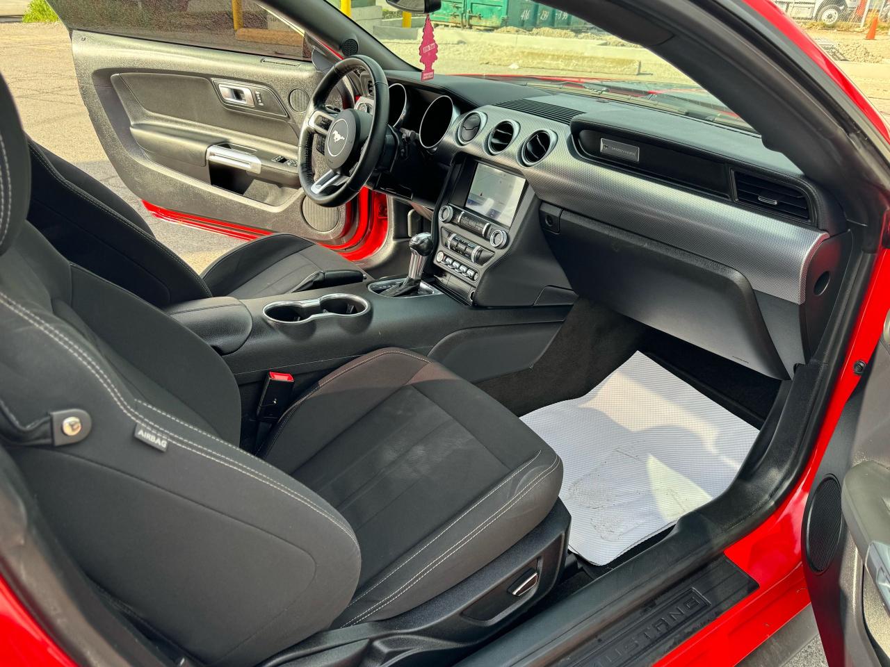 2019 Ford Mustang EcoBoost - Photo #17