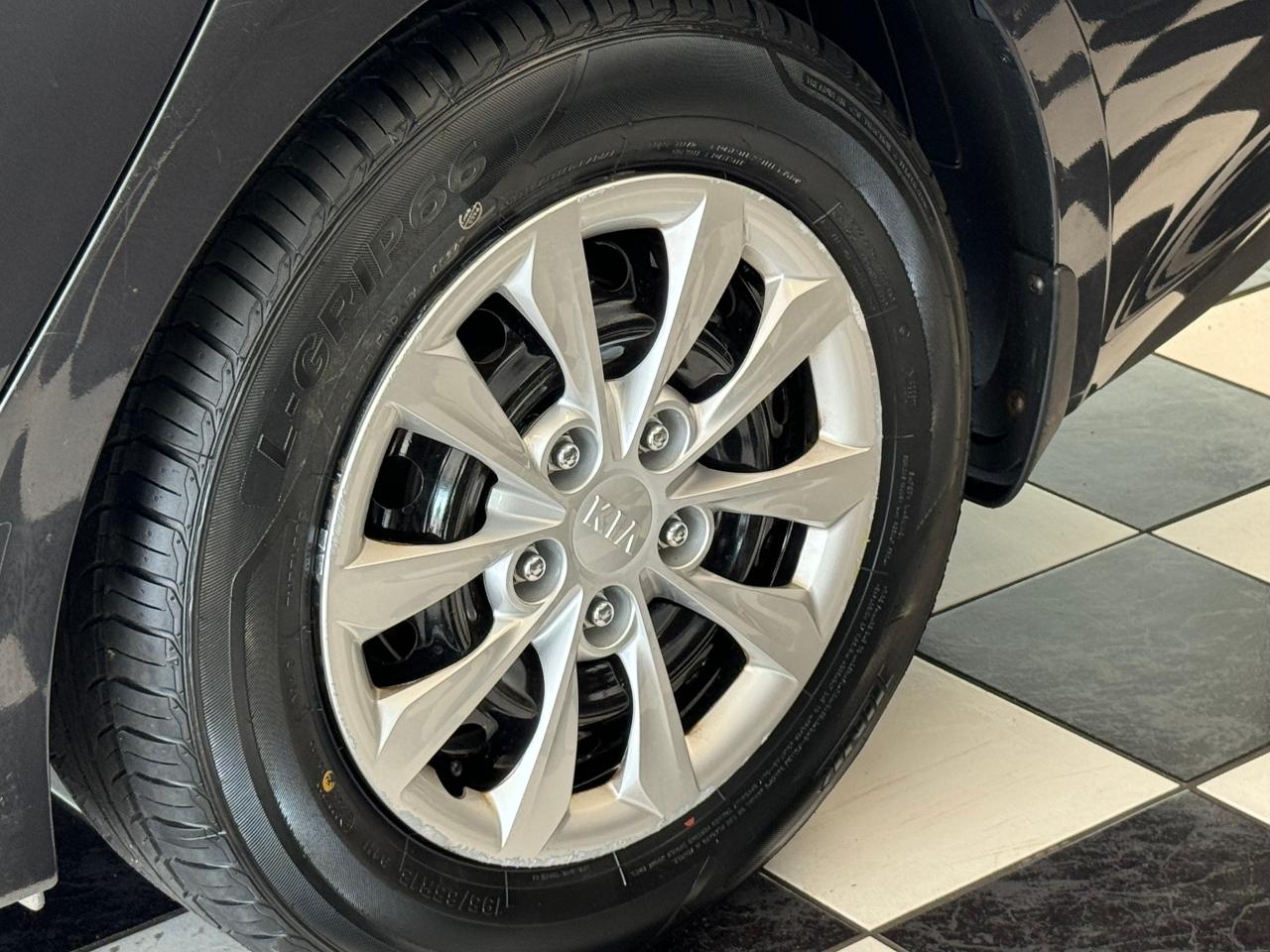 2019 Kia Forte LX+ApplePlay+Camera+New Tires+Heated Seats - Photo #53