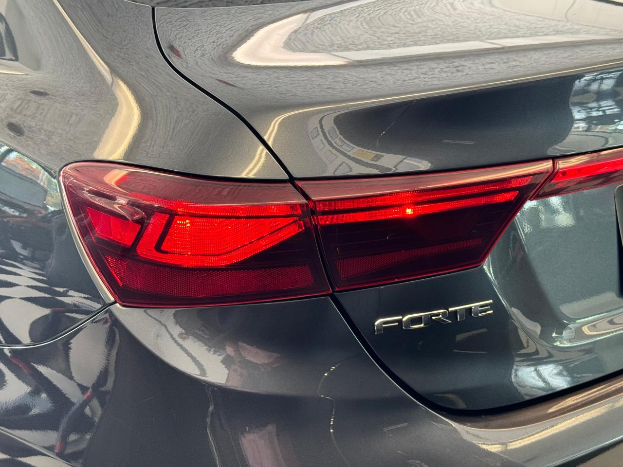 2019 Kia Forte LX+ApplePlay+Camera+New Tires+Heated Seats Photo121