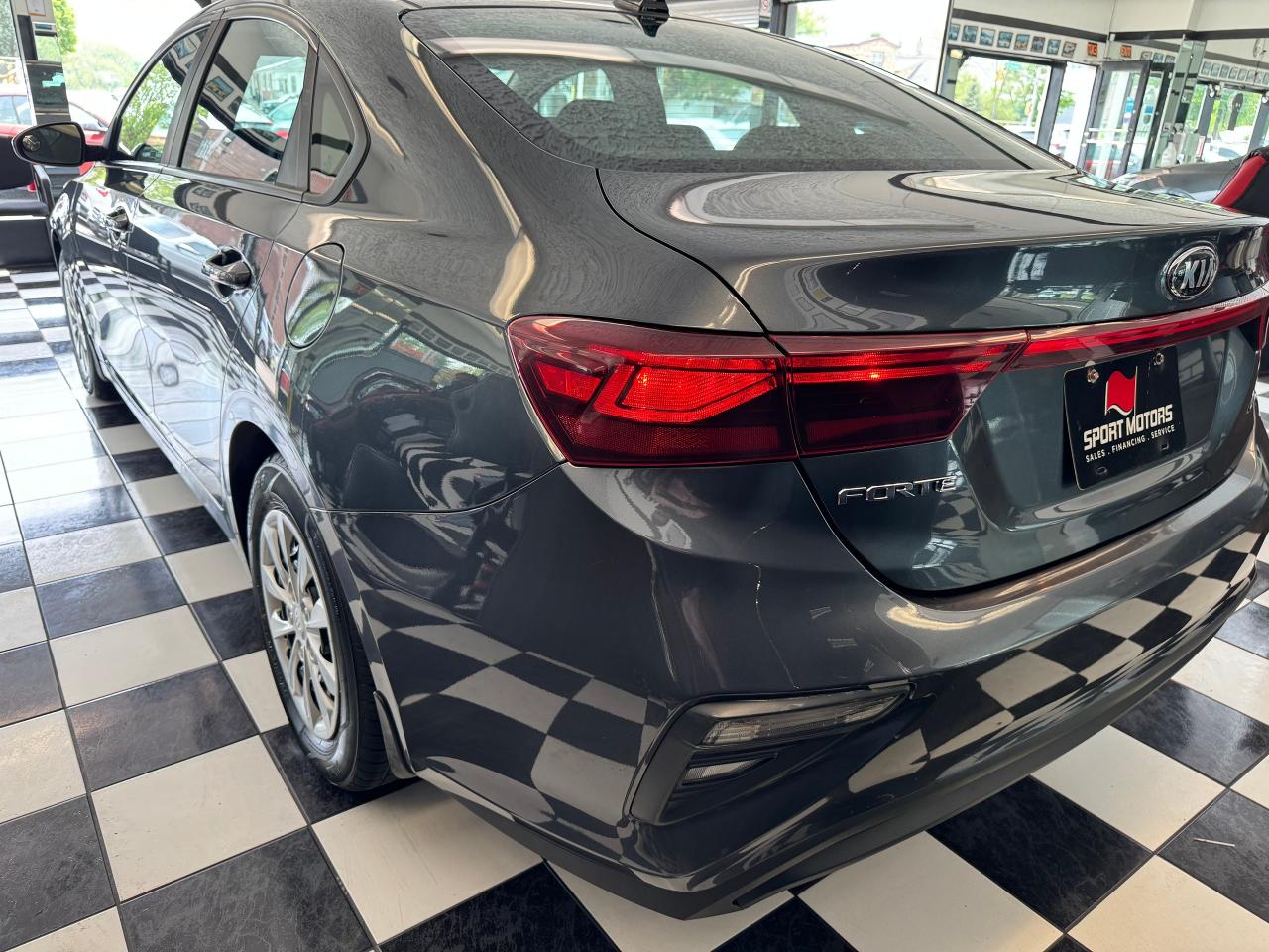 2019 Kia Forte LX+ApplePlay+Camera+New Tires+Heated Seats Photo98