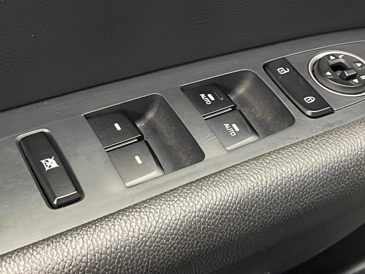 2018 Hyundai Sonata GLS+Roof+Leather+ApplePlay+PWR Seat+CLEAN CARFAX - Photo #47