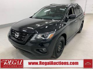 Used 2018 Nissan Pathfinder SL for sale in Calgary, AB