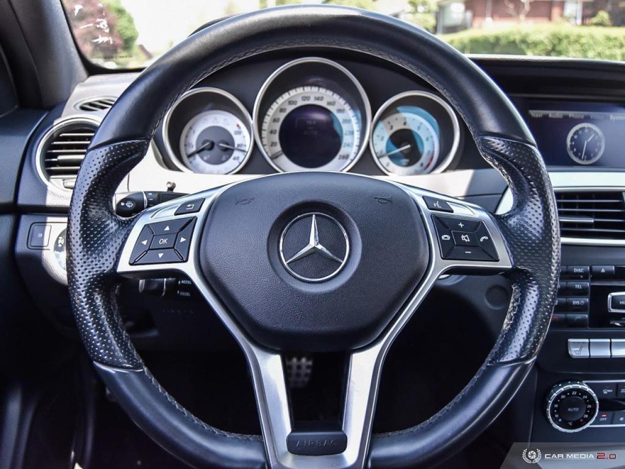 2015 Mercedes-Benz C-Class C350 Coupé Awd Photo