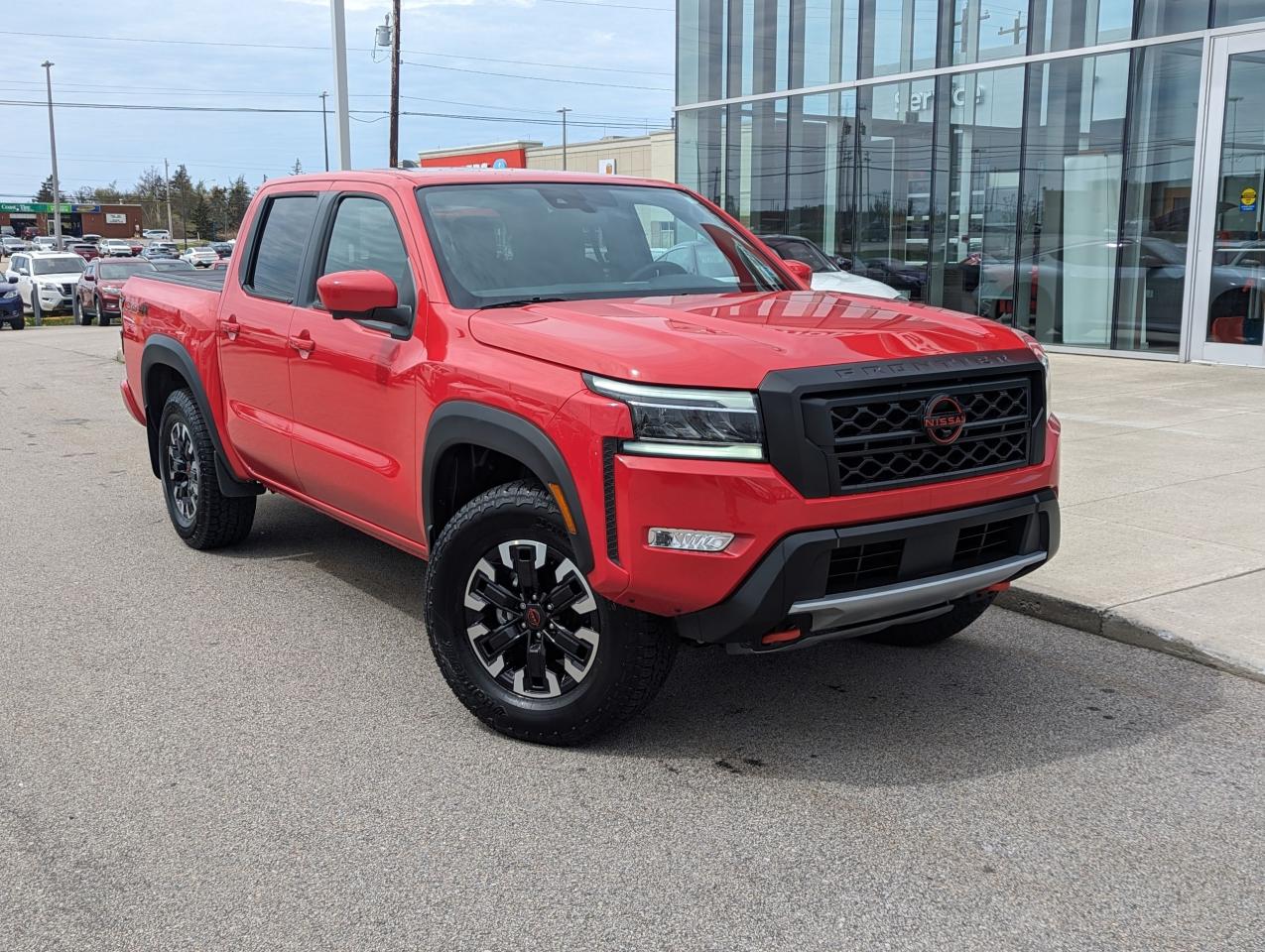 Used 2024 Nissan Frontier PRO-4X TONNEAU COVER for sale in Yarmouth, NS